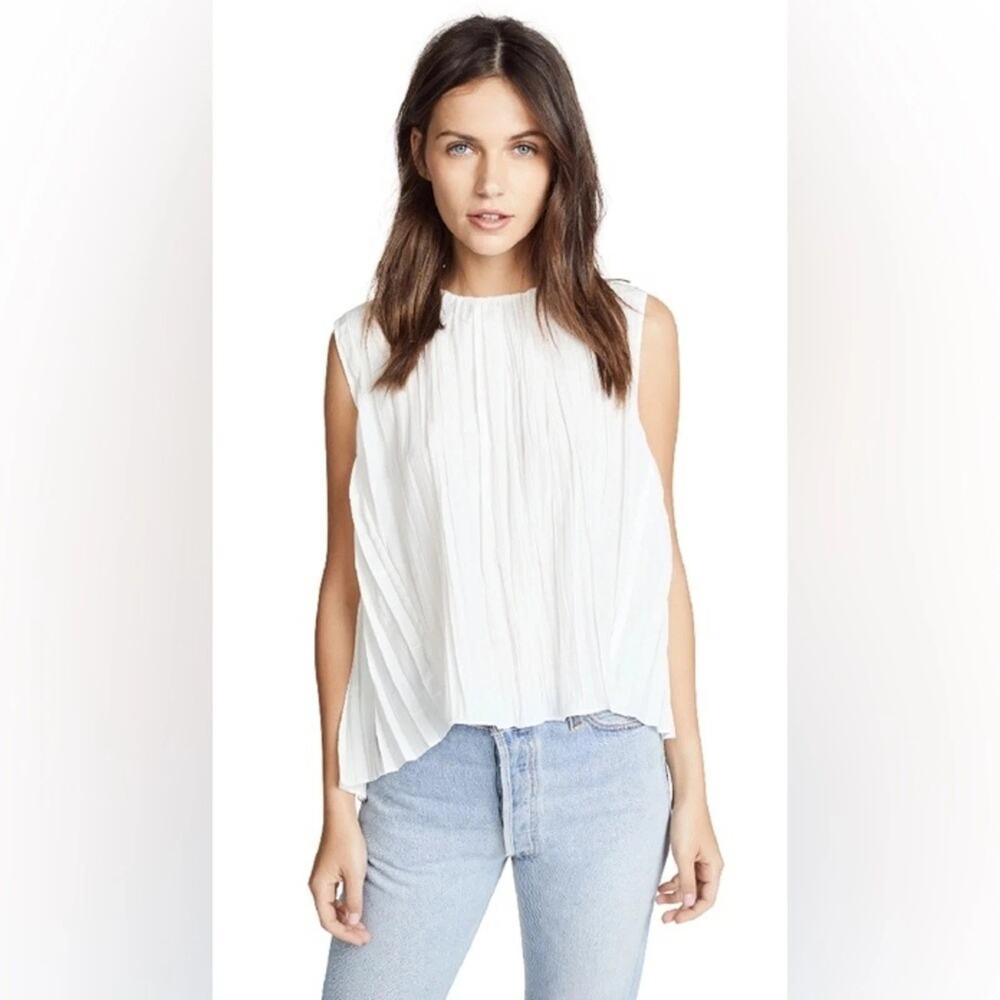 VINCE Pleated A-line Top Size Medium White EUC